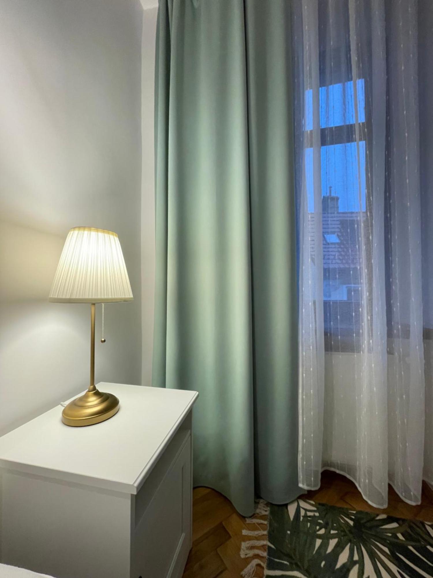 Cozy Stay Brasov Ngoại thất bức ảnh